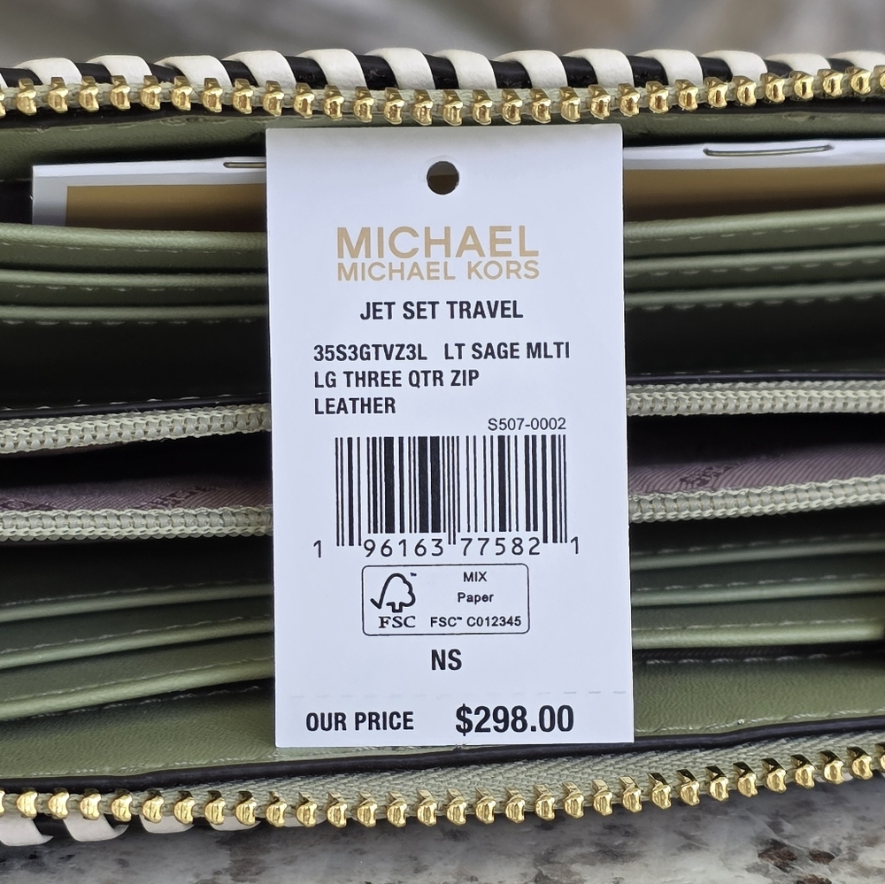 Michael Kors Jet Set Large Green Whipstitch Wallet - Picture 5 of 6